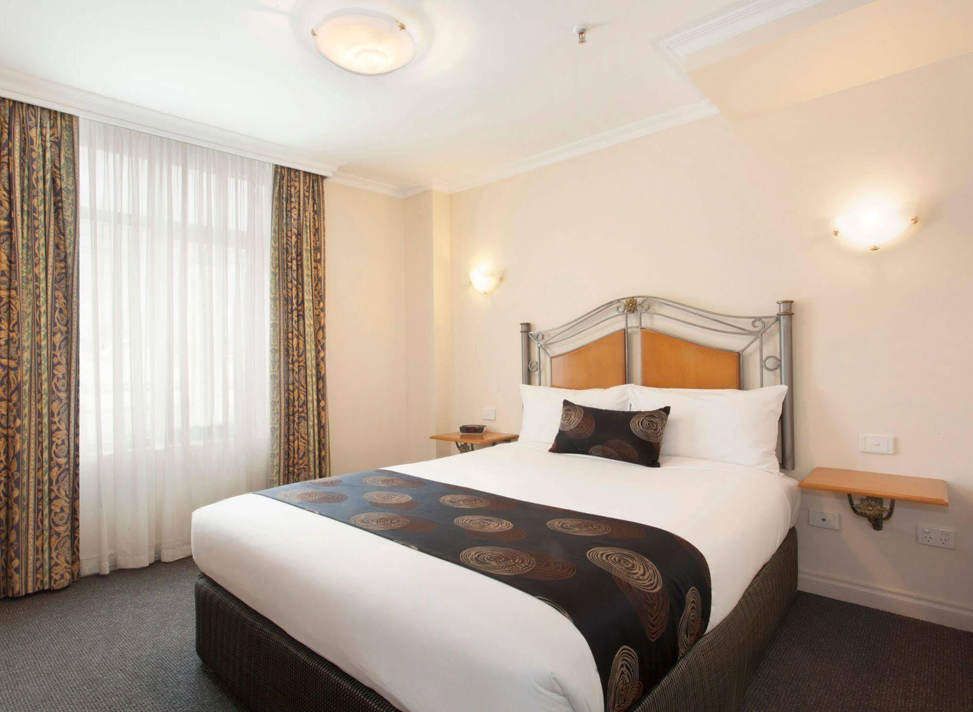 เมลเบิร์น เมโทรโปล เซ็นทรัล Aparthotel ภายนอก รูปภาพ